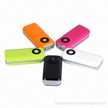 18650 Power Banks for iPhone, iPad, iPod and Mobile Phones with 4,400mAh Capacity